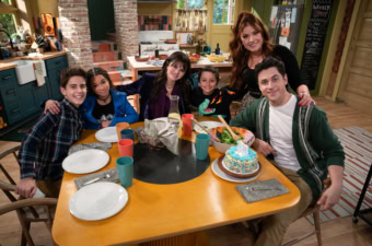 wizards beyond Waverly place news